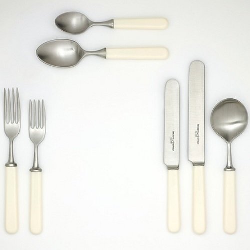 Cream handled cutlery Concord 7 piece place setting