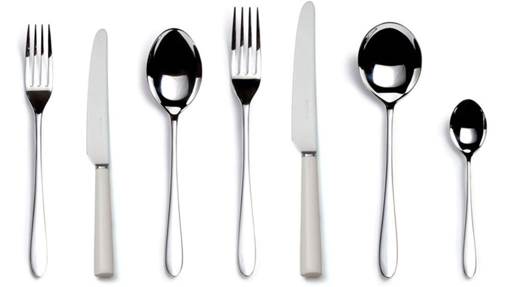 David Mellor Pride Cutlery with white handles 7 piece setting