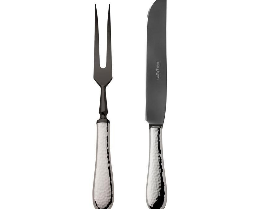 Martele carving knife and fork in frozen black