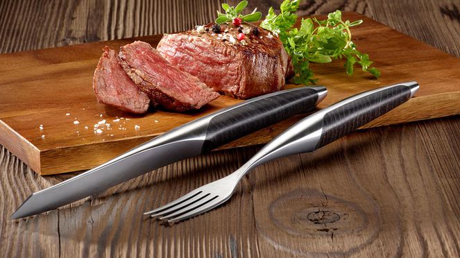 Dark Ash steak and fork set lifestyle