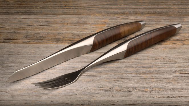 Walnut Steak knife and fork (3)
