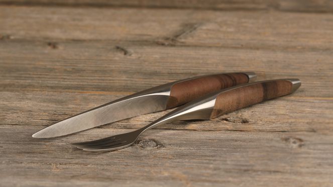 Walnut Table knife and fork (2)