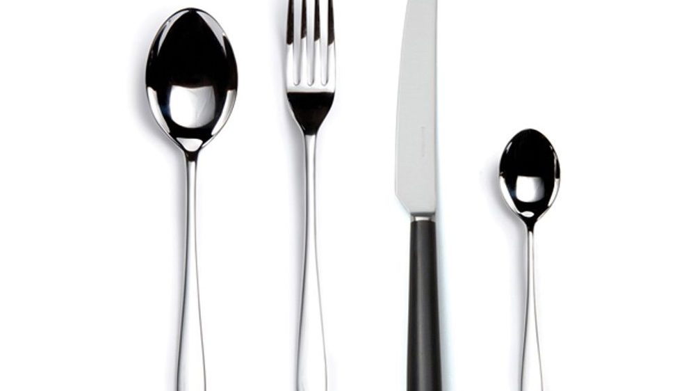 David Mellor Pride Cutlery with black handles 4 piece setting