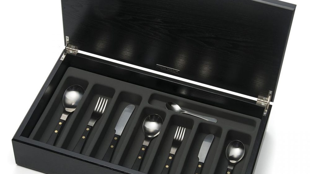 David Mellor Provencal Stainless Steel Cutlery Canteen Oak Profile
