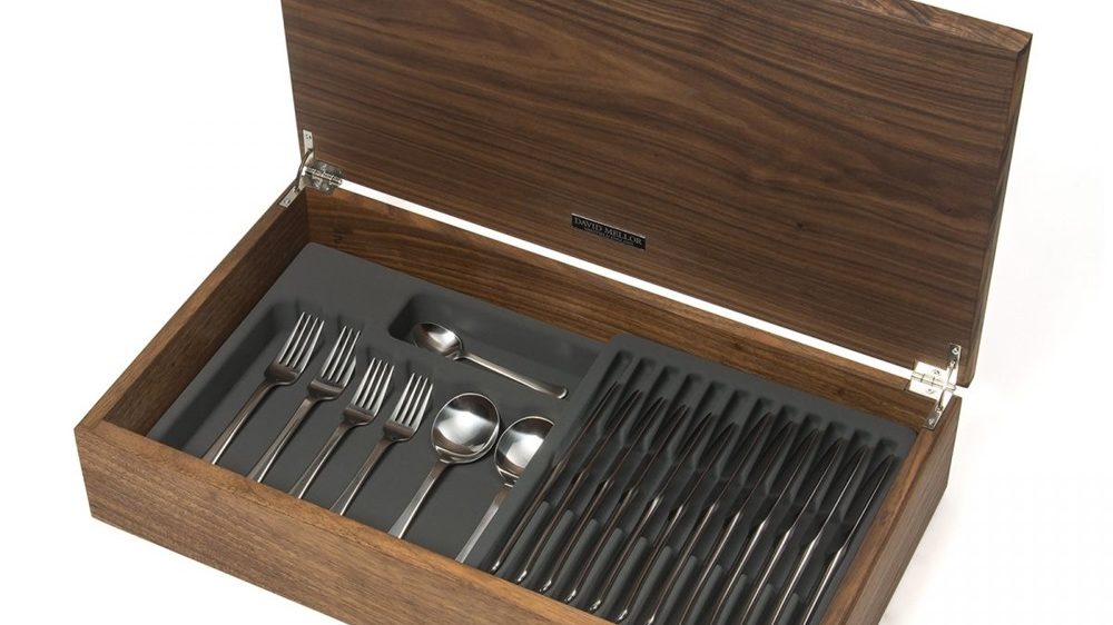 David Mellor Classic Stainless Steel Cutlery Canteen Walnut profile