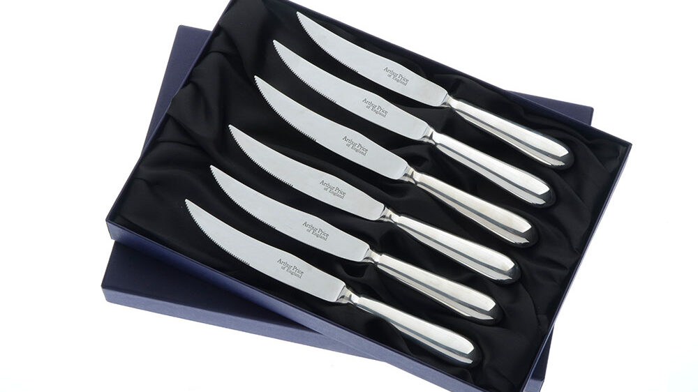 OE0841 Old English Steak Knives