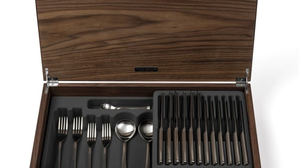 David Mellor Liner Stainless Steel Cutlery Walnut Canteen